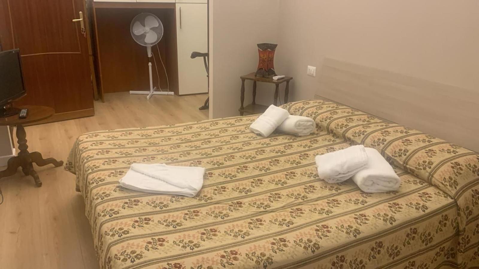 Domus Conte Affittacamere Roma